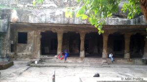Read more about the article Mandapeshwar Caves : Hidden Historical Gem